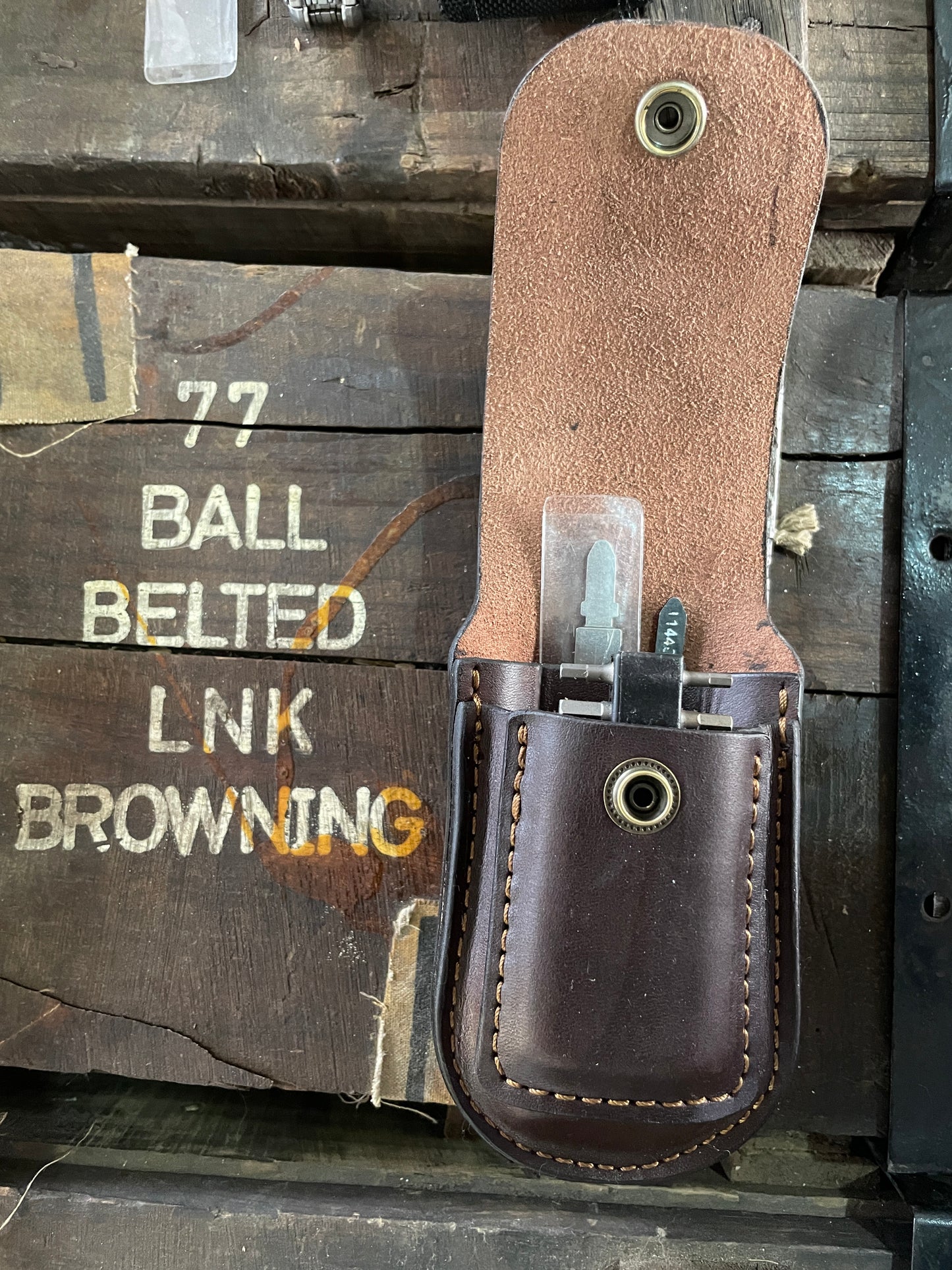 LEM® Leather pouch