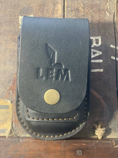 Vertical LEM® Leather pouch